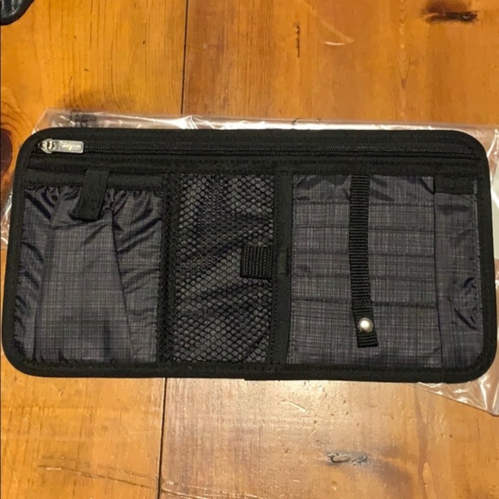 Thirty One Made In The Shade Pocket